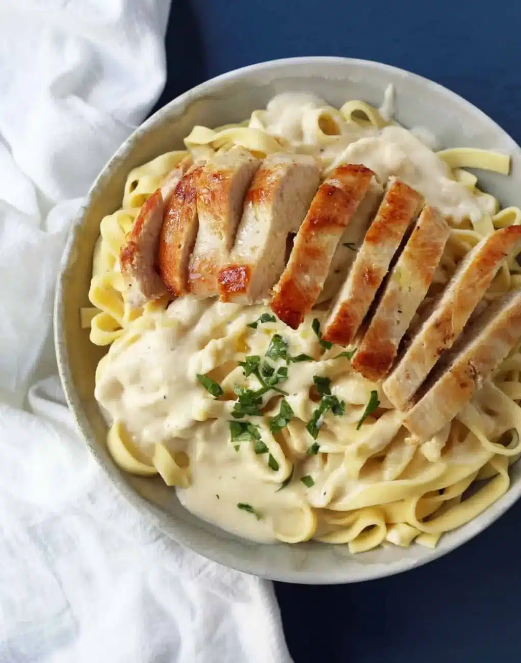 Best Ever Chicken Alfredo – Quick and Easy Pasta Delight