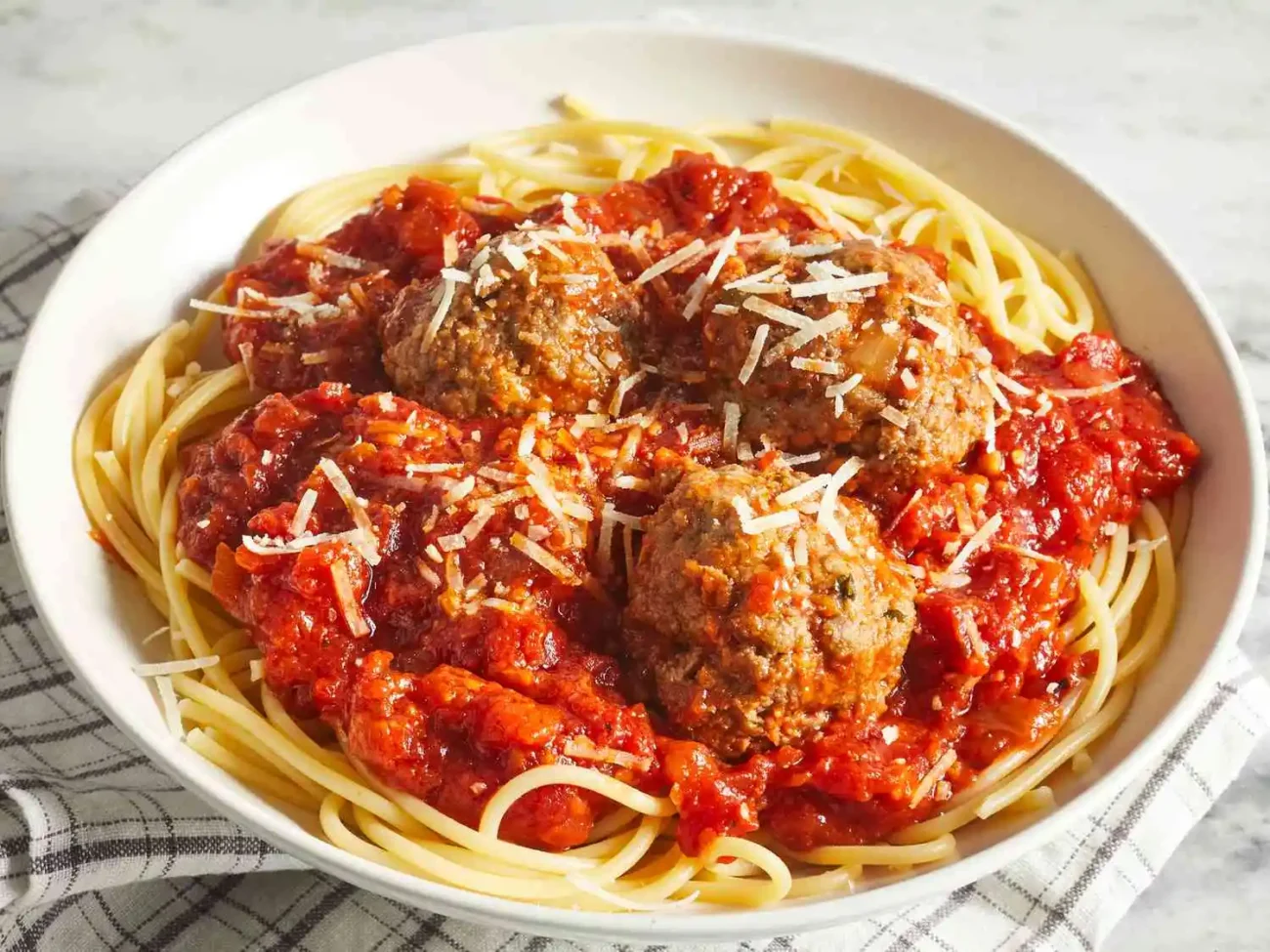 Best Spaghetti Sauce and Meatballs Recipe: Authentic Italian Flavor