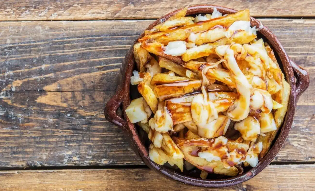 Montreal Style Poutine – A Delicious Canadian Classic