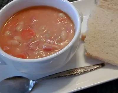 1-Hour Ham And Bean Soup