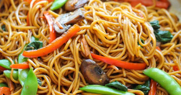 10 Delicious Varieties of Chow Mein Noodles