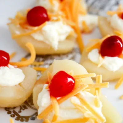 1950S Picture Salad: Peach And Cottage Cheese