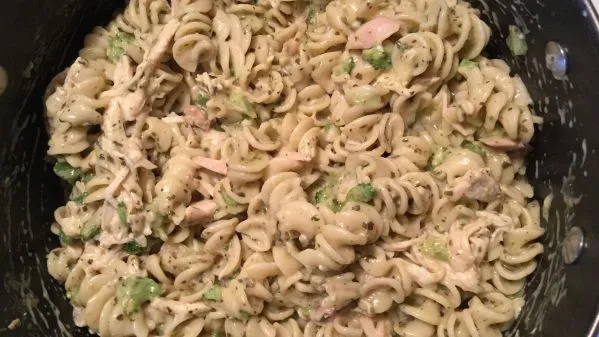 20 Minute Creamy Pesto Chicken And Bow Ties