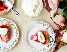 5-Ingredient Strawberry Pie