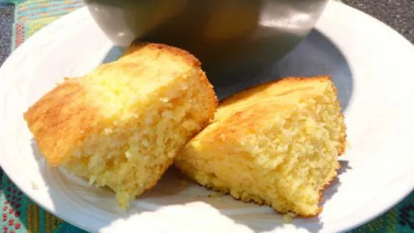 A very moist corn bread recipe.