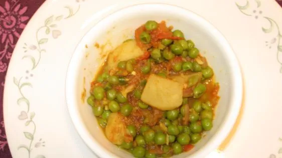 Aaloo Mattar Indian-Style Peas And