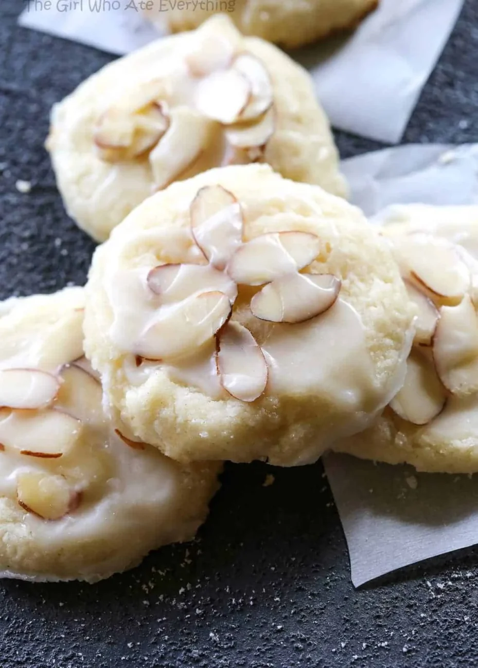 Almond Cookies