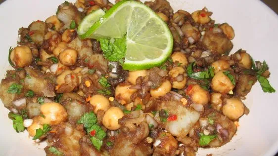 Aloo Channa Chaat Tangy Potato Chickpea