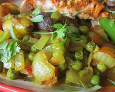 Aloo Rasdar - Indian Potato In Gravy Ala