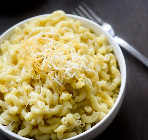 Alton Brown’s Ultimate Stovetop Macaroni and Cheese Recipe