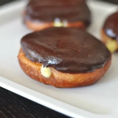 Alton Browns Yeast Doughnuts