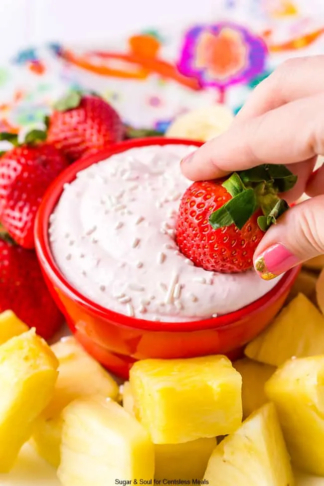 Amazing Strawberry Fruit Dip