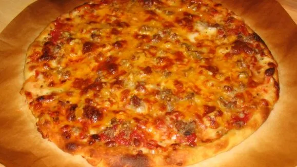 Amazing Thin Crust Pizza