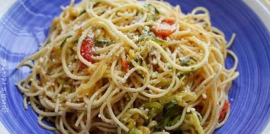 Angel Hair Pasta With Zucchini And Tomatoes