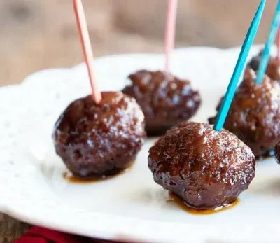 Appetizer Grape Jelly And Chili Sauce Meatballs