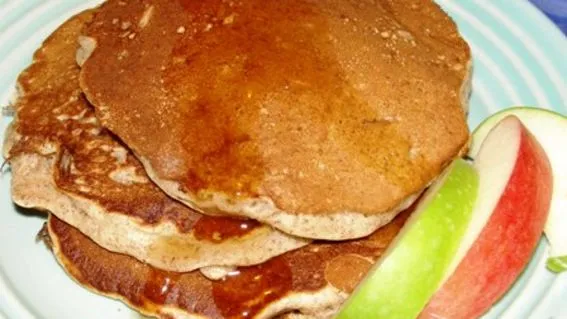 Apple And Flax Pancakes