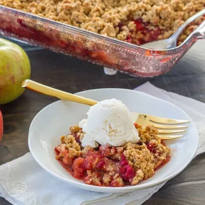 Apple And Raspberry Crisp