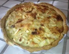 Apple Bacon Gouda Quiche