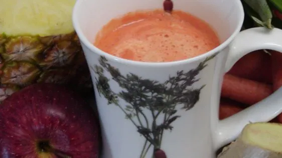 Apple, Carrot, Pineapple & Ginger Juice