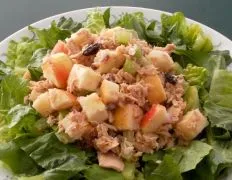 Apple And Tuna Crunch Salad: A Refreshing Mix