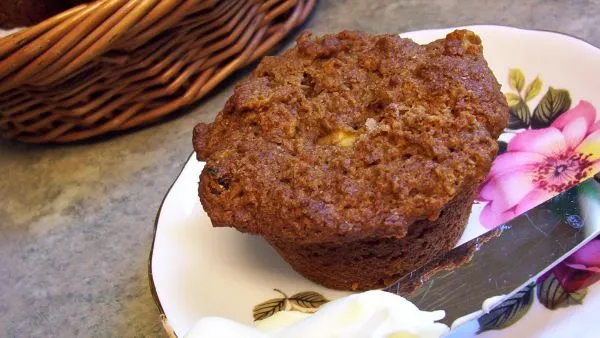 Applesauce Bran Muffins