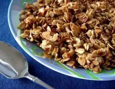 Aromatic Vanilla-Infused Homemade Granola Recipe