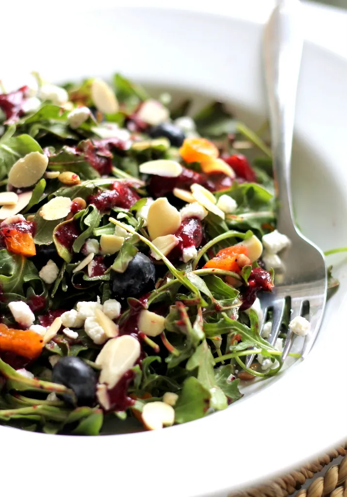 Arugula And Almond Salad With Dried