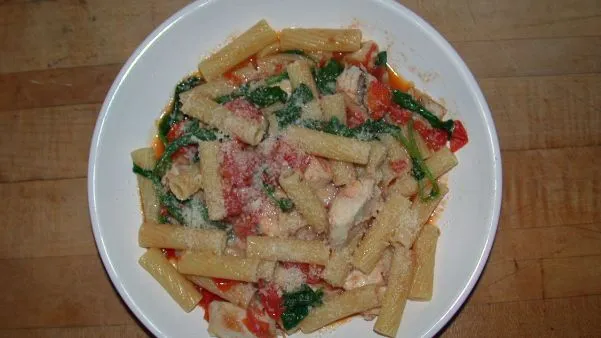 Arugula & Chicken With Pasta