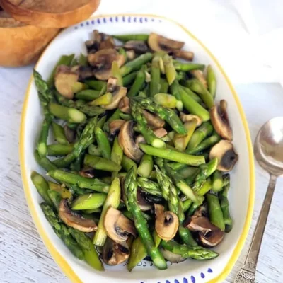 Asparagus Spears With Mushrooms