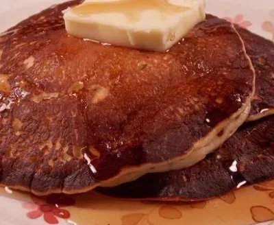 Aunt Helens Buttermilk Pancakes