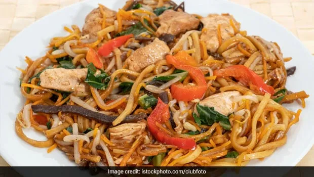 Authentic Indian-Style Vegetable Chow Mein Recipe