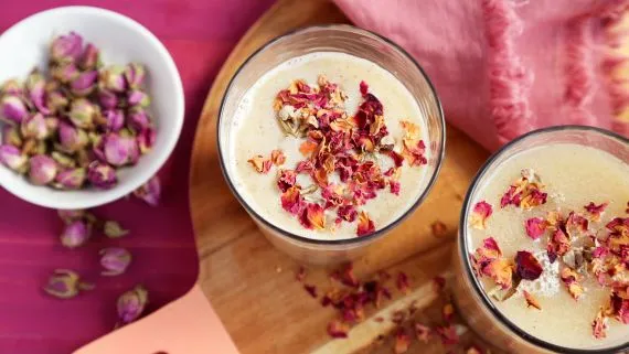 Authentic Indian Thandai: Refreshing Almond Spice Beverage Recipe