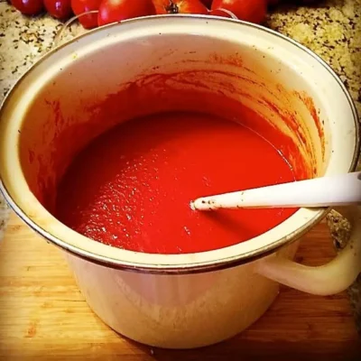 Authentic Italian Tomato Sauce