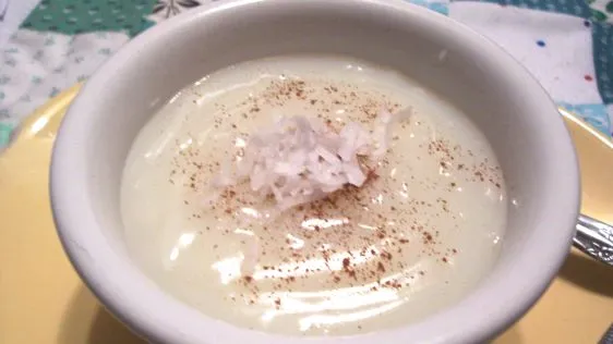 Authentic Puerto Rican Tembleque: Creamy Coconut Pudding Recipe