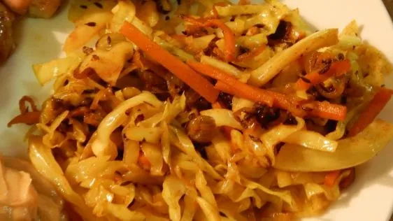 Authentic South Indian Cabbage and Carrot Stir-Fry Recipe