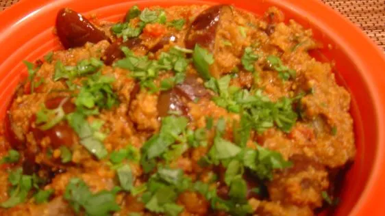 Authentic South Indian Eggplant (Aubergine) Curry Recipe