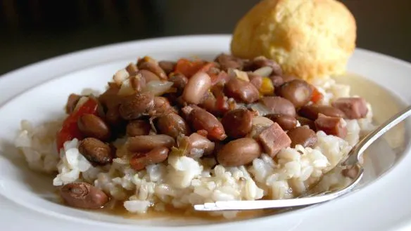 Authentic Southern-Style Pinto Beans Recipe