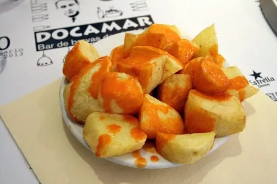 Authentic Spanish Patatas Bravas Recipe – Spicy and Crispy