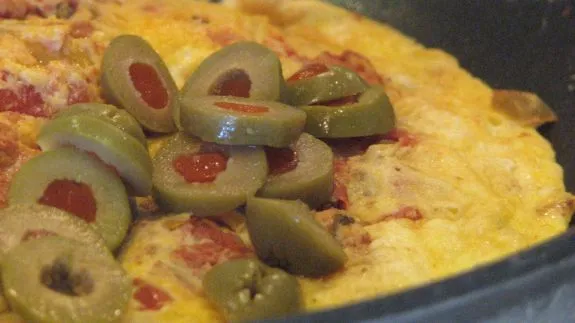 Authentic Spanish Tortilla Recipe: A Traditional Egg and Potato Delight