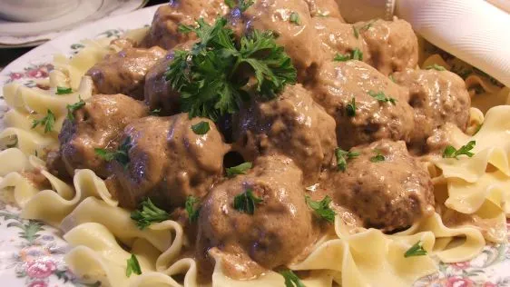 Authentic Swedish Meatballs Recipe: A Scandinavian Classic