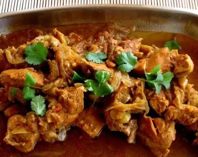 Authentic Sylheti Red Chicken Curry Recipe