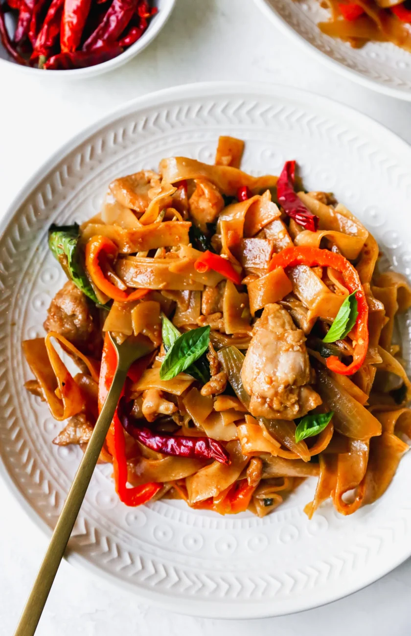 Authentic Thai Chicken Rice Noodle Stir-Fry Recipe