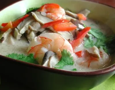 Authentic Thai Spicy Shrimp Soup (Tom Yum Kung) Recipe