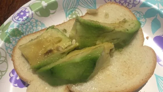 Avocado Toast With Lemon