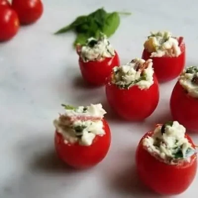 B.l.t. Stuffed Tomatoes