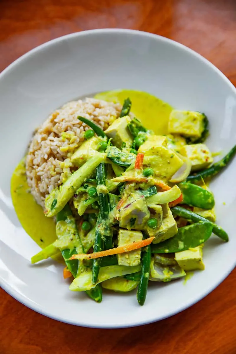 Baby Bok Choy Stir Fry With Beans & Onions