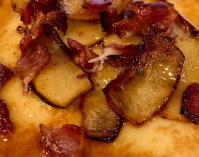 Bacon And Apple Pancakes Pannekoeken