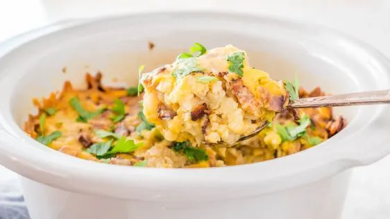 Bacon And Tater Tots Crock Pot Breakfast