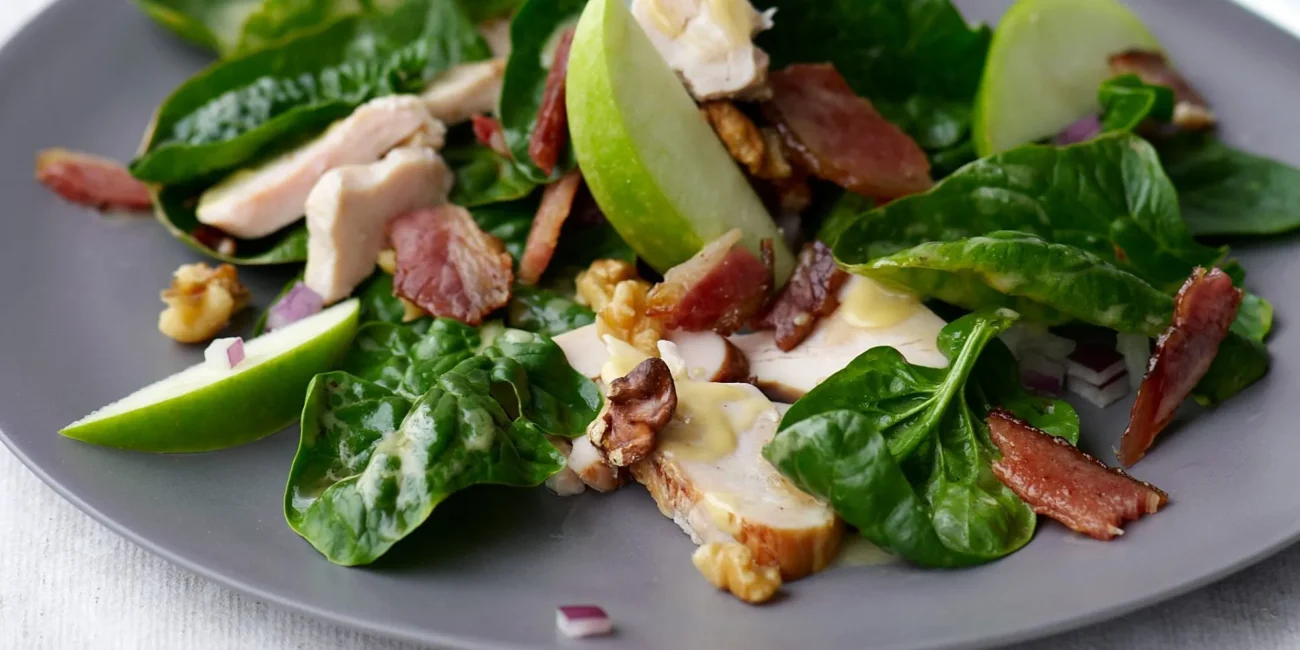 Bacon, Apple, And Spinach Salad
