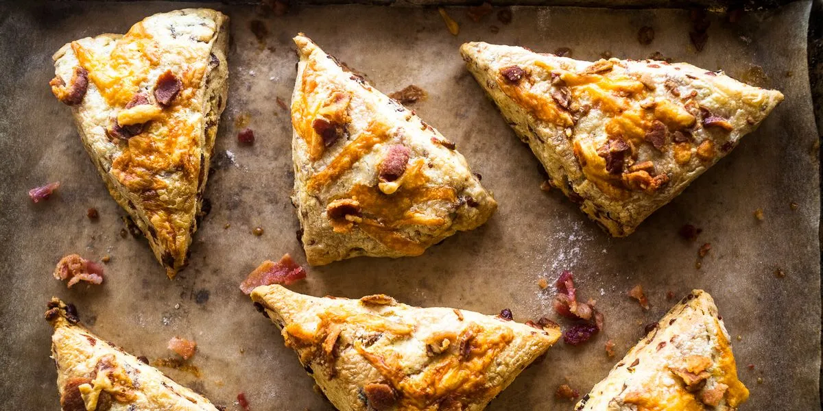 Bacon, Egg And Cheddar Scones